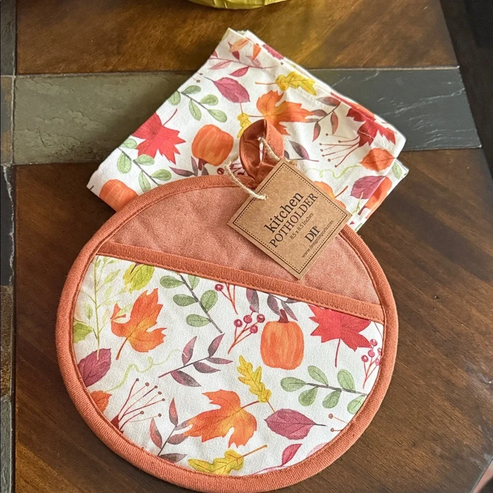 Autumn Harvest Kitchen Towel and Pot Holder Set - Orange and Multicolor